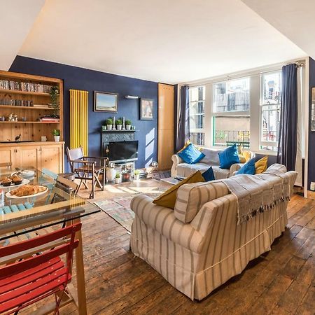 Appartement Artistic And Soulful Carnaby Street Movie Pad à Londres Extérieur photo