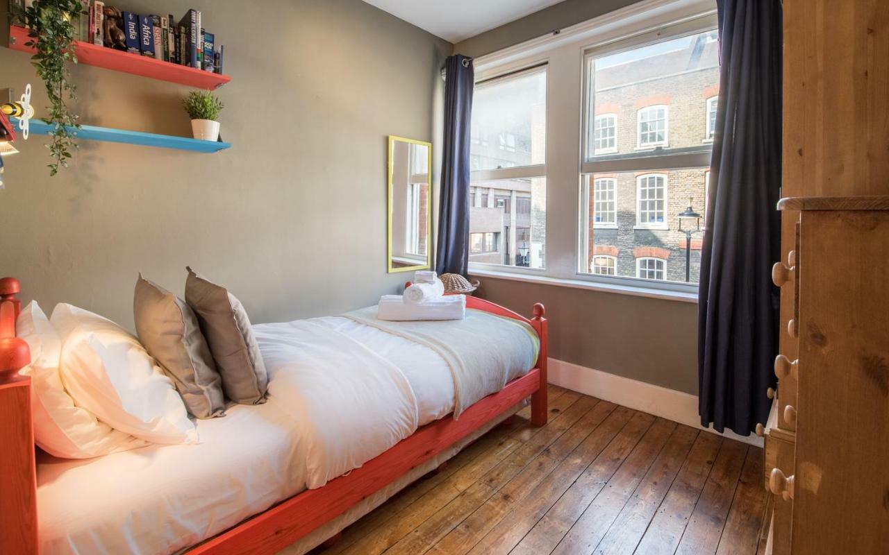 Appartement Artistic And Soulful Carnaby Street Movie Pad à Londres Extérieur photo